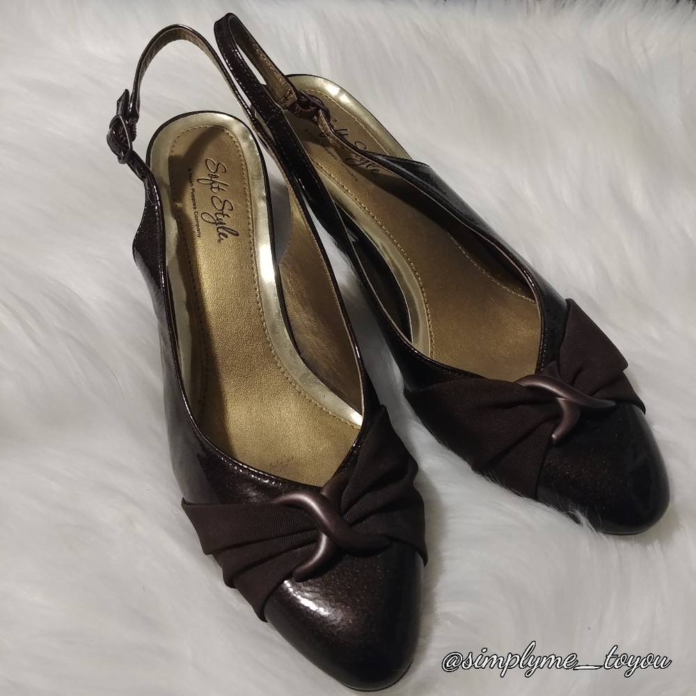 Soft Style Brown Strap Heels